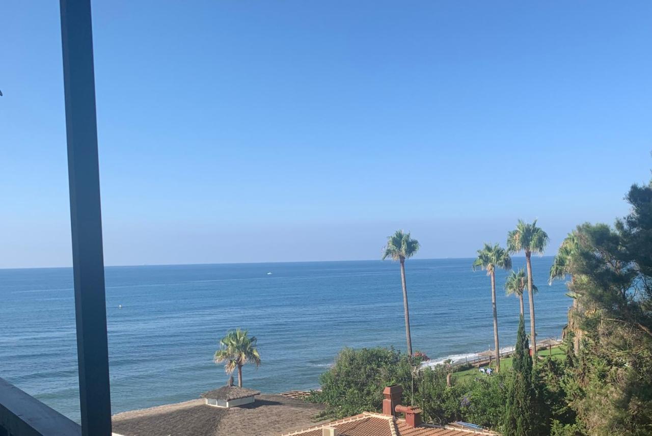 Lovely Beachfront Apartment In Calahonda Sitio de Calahonda Exterior foto